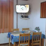 Klimatisiertes In Buekfuerdoe Mit Garten By Interhome *