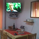 Holiday home Klimatisiertes In Buekfuerdoe Mit Garten By Interhome *