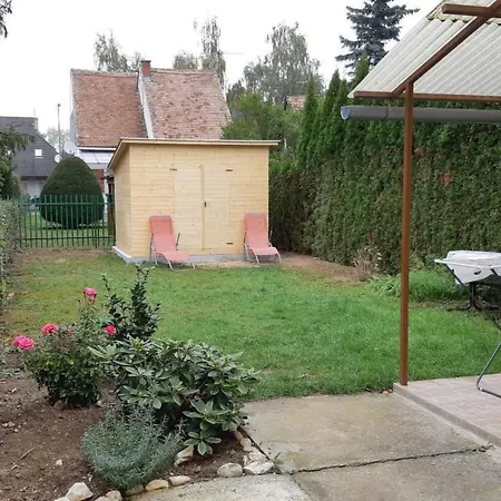 Klimatisiertes In Buekfuerdoe Mit Garten By Interhome * Bük